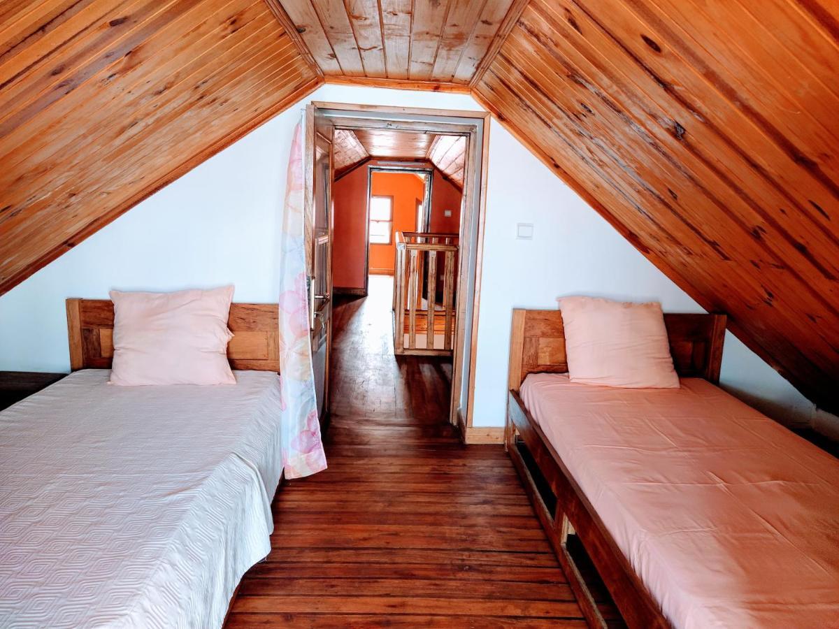 Oceanis Home & Voyages Ivato  Buitenkant foto